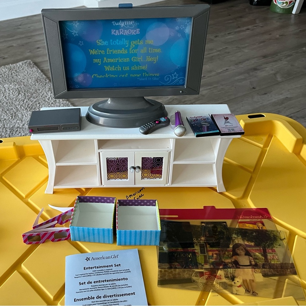 American Girl Entertainment Set